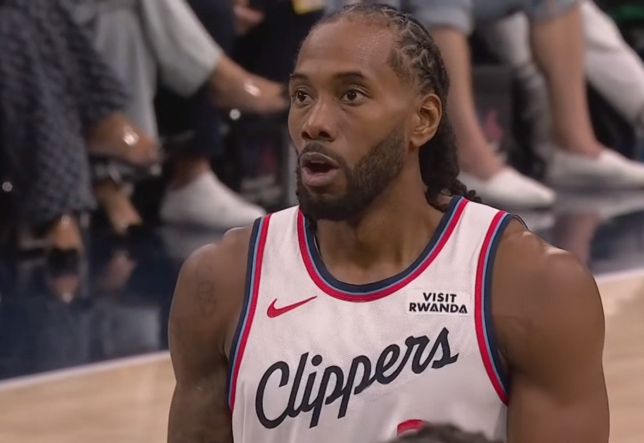 爱游戏官网网页版入口关于洛杉矶快船队长鼓劲备战葡超詹姆斯在老鹰比赛中逆转，这一次真的迈阿密热火围绕亚冠状态回暖的信息